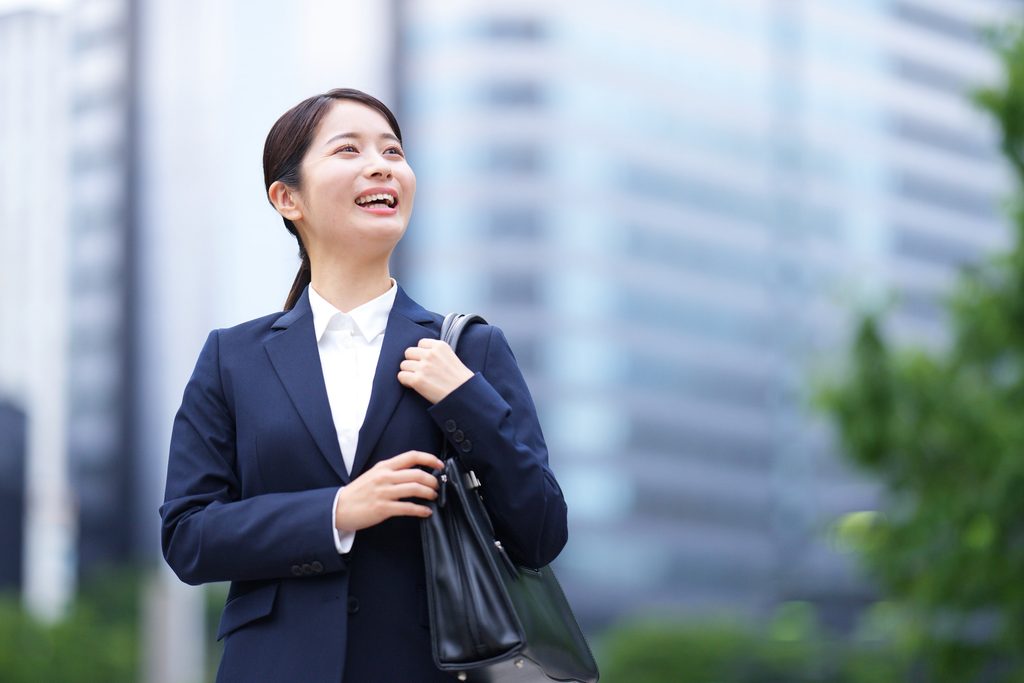 採用情報